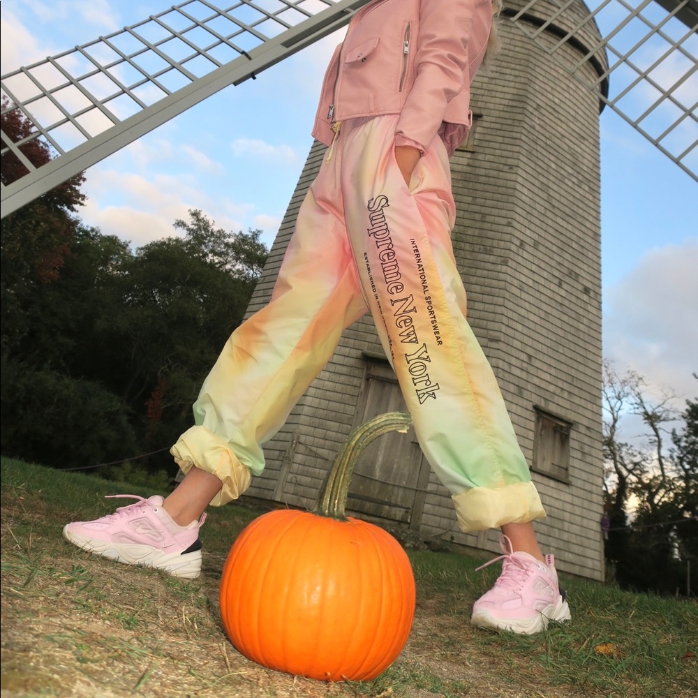 Supreme tie dye pants